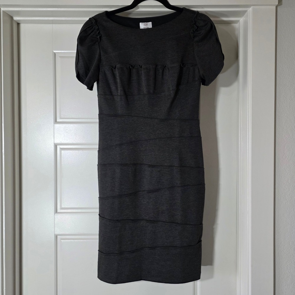 Suzi Chin for Maggy Boutique Gray Tiered Puff Sleeve Sheath Dress Size 4
